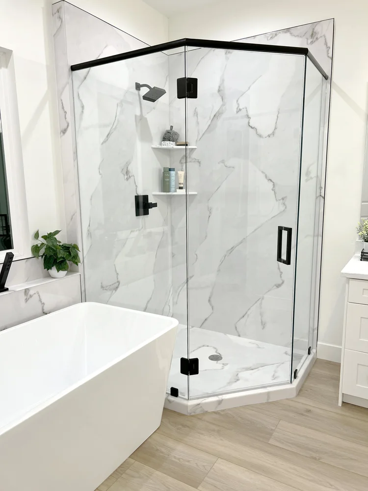 Aria+Surround+and+Tub V